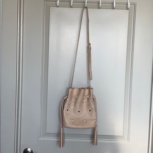 Crossbody purse